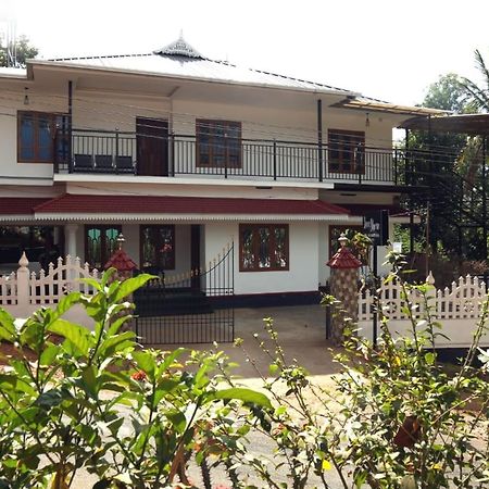 Loveshore Homestay Munnar Anachal Eksteriør bilde